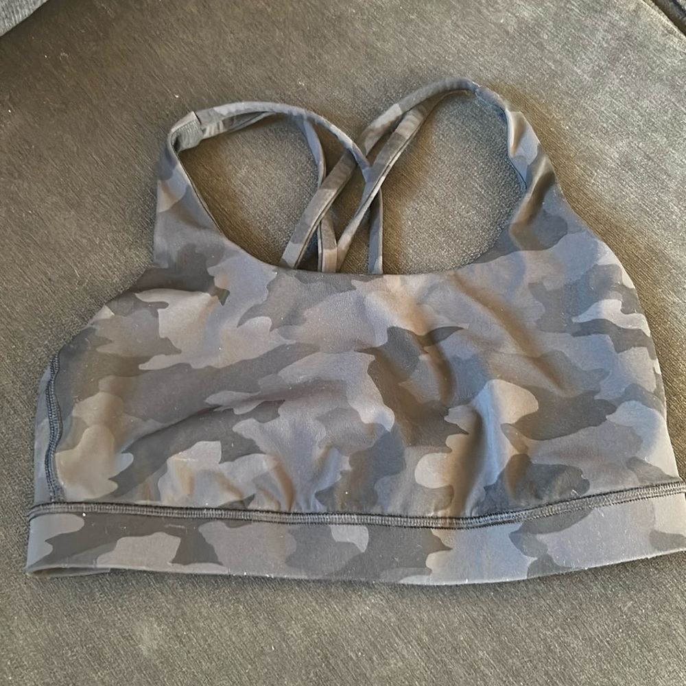 LULU sports bra